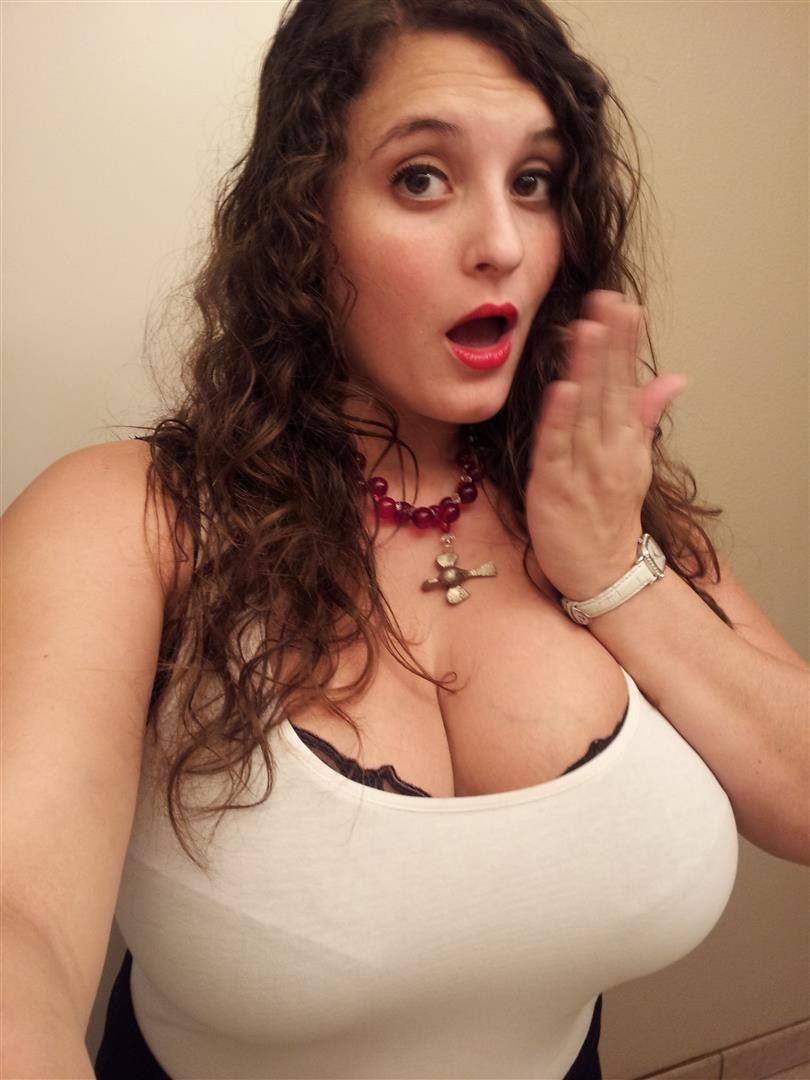 Amateur Nonnude Girlfriend Jada with Massive Tits - Image Gallery #257708