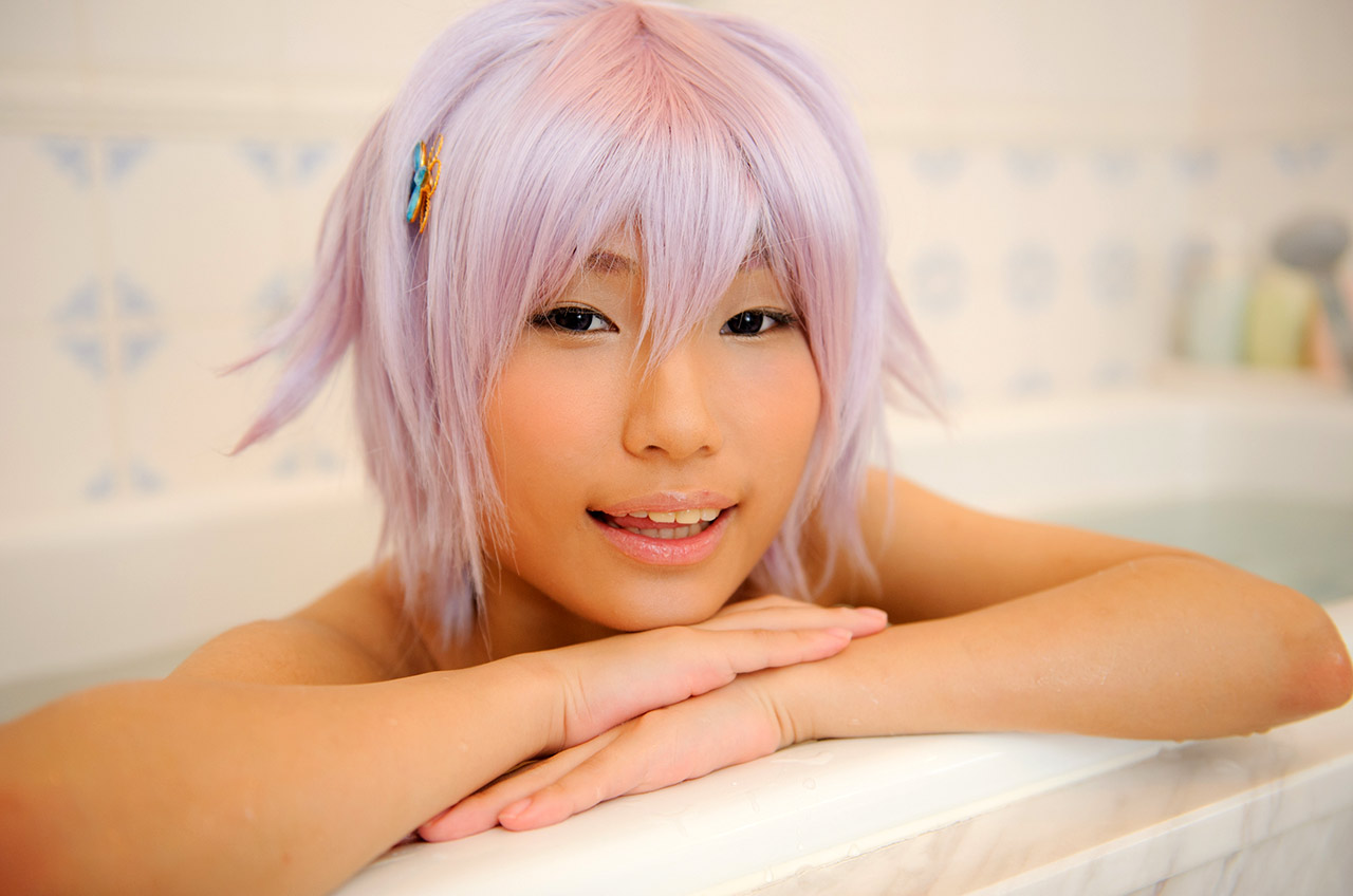 Shaved Teen Asian Babe Runa Kobayashi with Pink Hair in Bathtub - Image  Gallery #279288