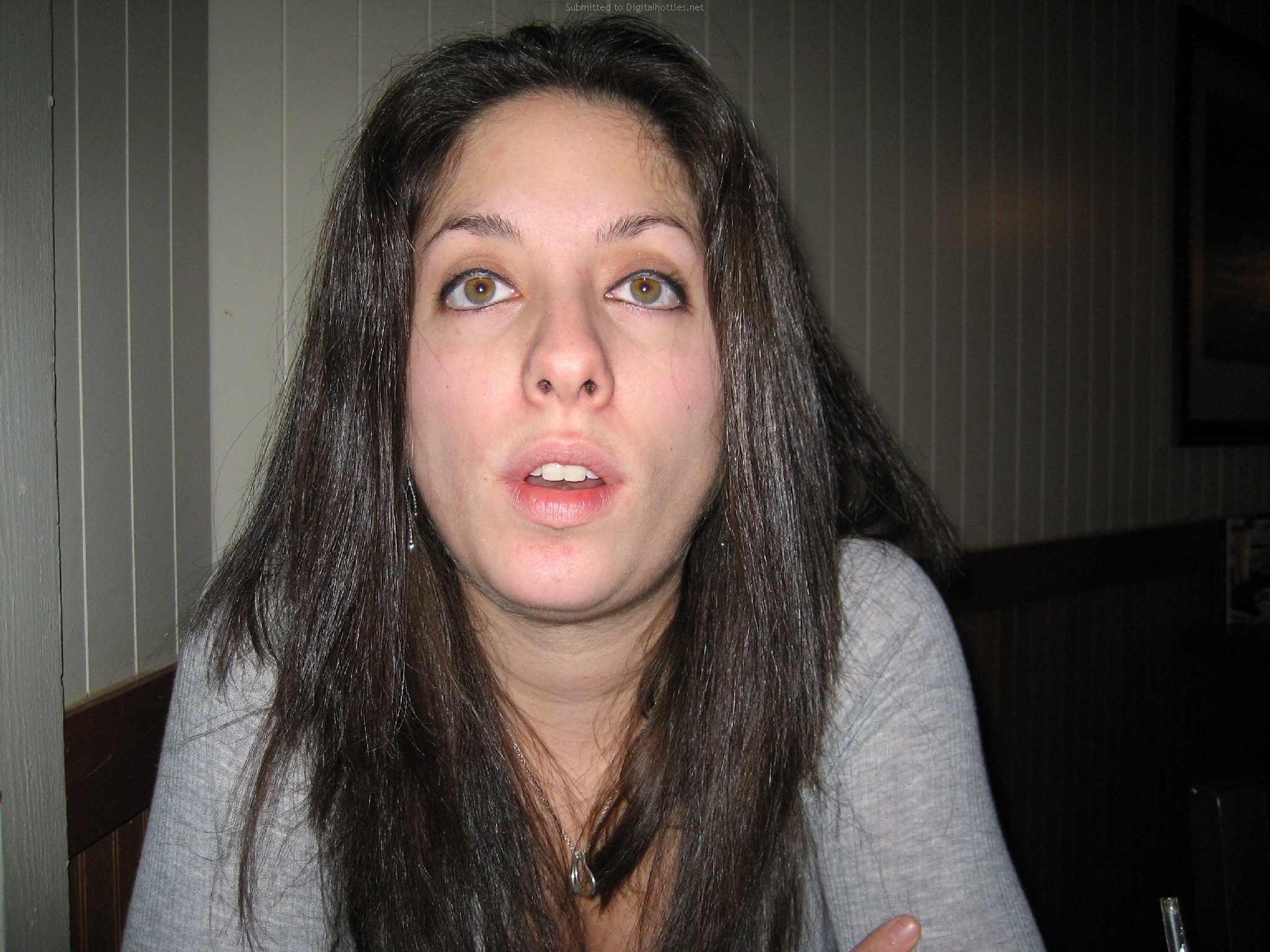 Amateur Hairy Brunette Girlfriend with Blue Eyes Giving Blowjob