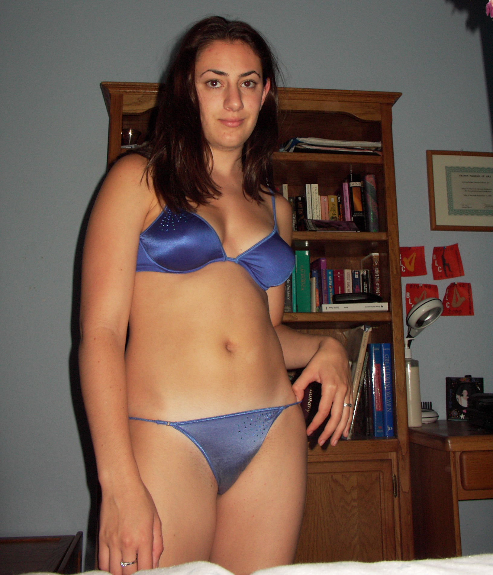 tanned amateur girlfriend bikini
