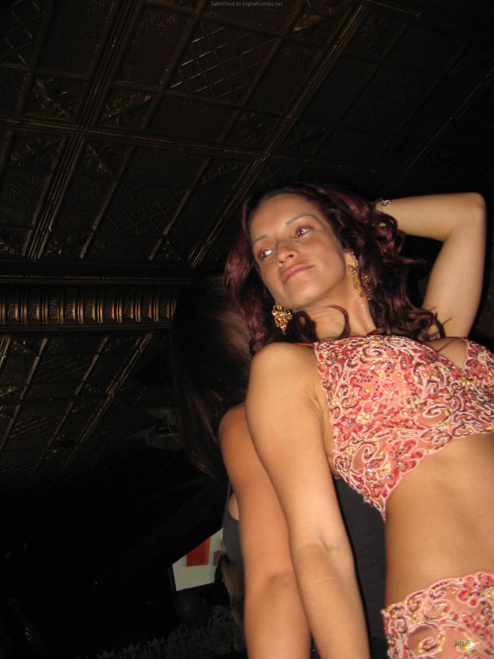 amateur 2 girls blowjob